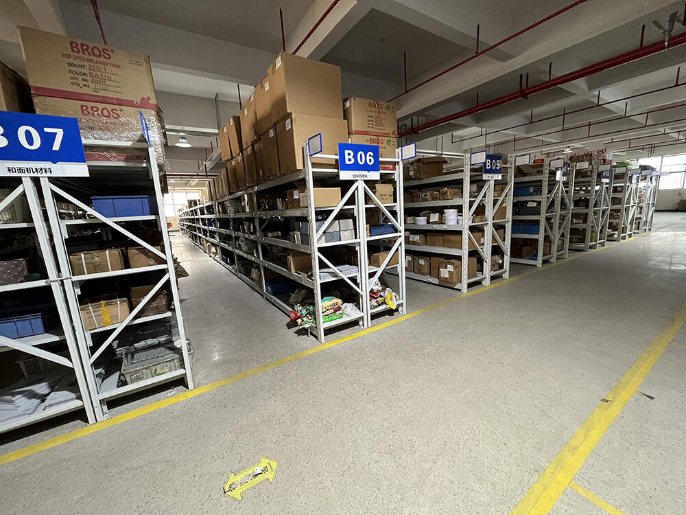 东佰巨货架凭借颠覆性结构设计与模块化装配体系,打破传统货架局限,成为众多企业的仓储优选