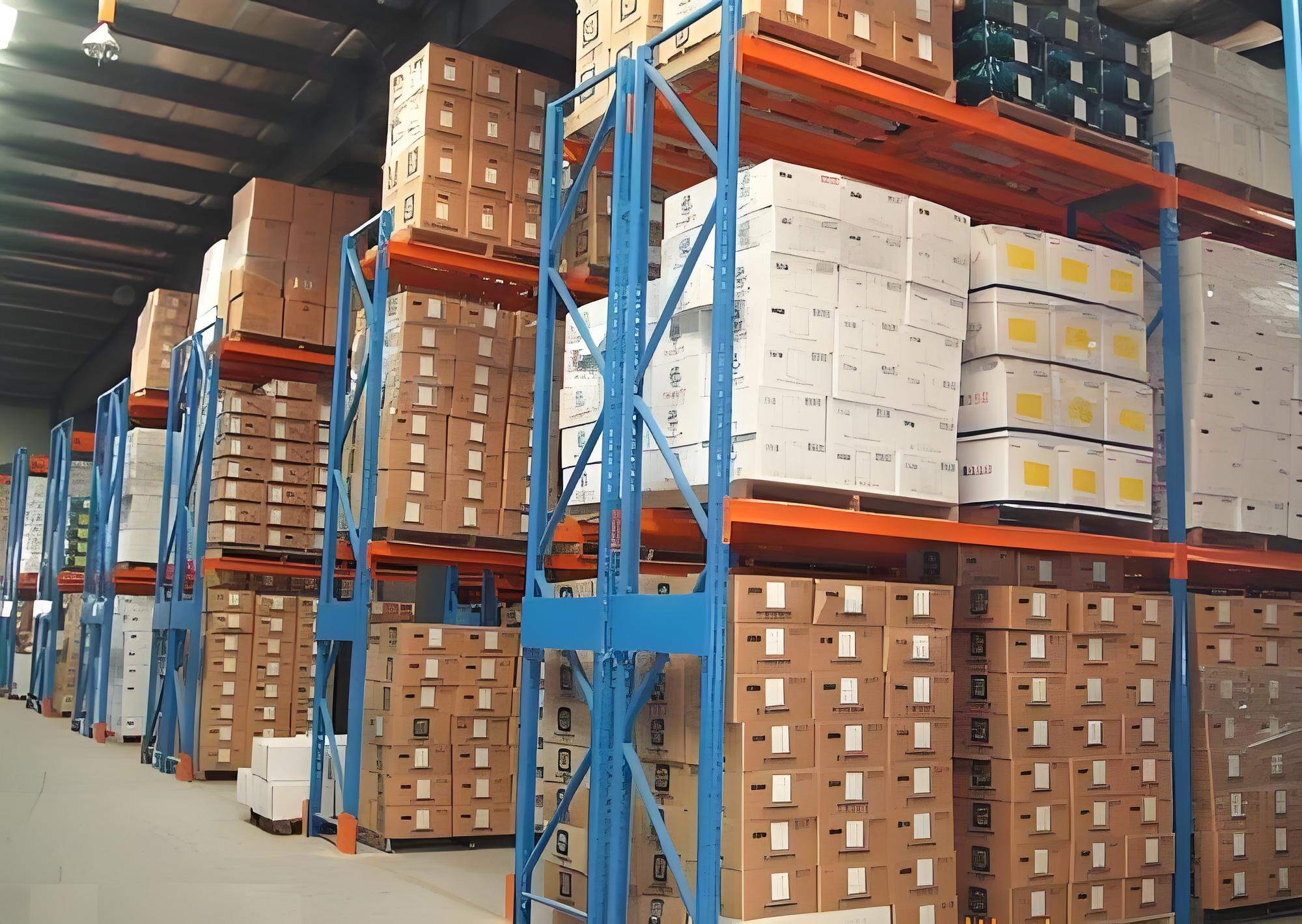 仓储重型货架想要耐用抗造,东佰巨货架厂教您如何识别其中的奥秘?